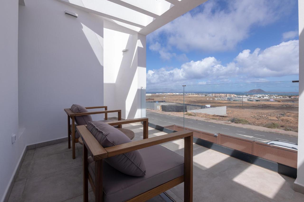 Villa Yolo Norte Private Pool Corralejo By Holidays Home Exterior photo